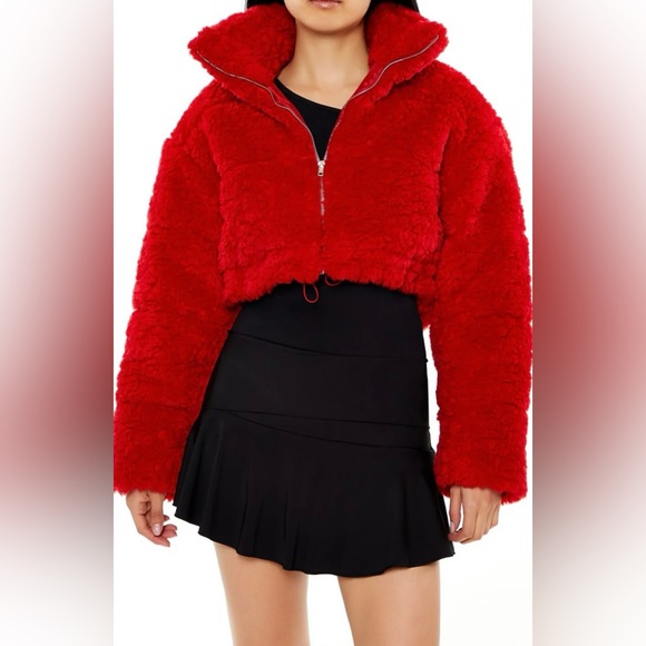 Forever 21 Jackets & Blazers - NWT FOREVER 21 CROPPED FAUX SHEARLING
JACKET Medium 11/25